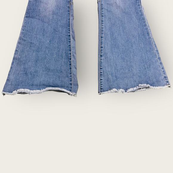 Lucky & Blessed light wash Flare Jeans size 8 - Picture 8 of 9
